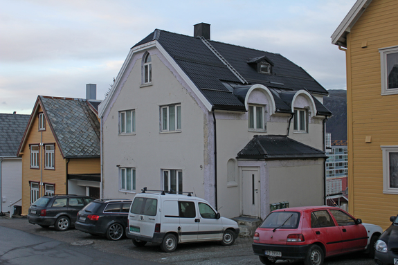 Skolegata 9 hvor Zemack Resnick drev agentur og bodde når han var i Tromsø.