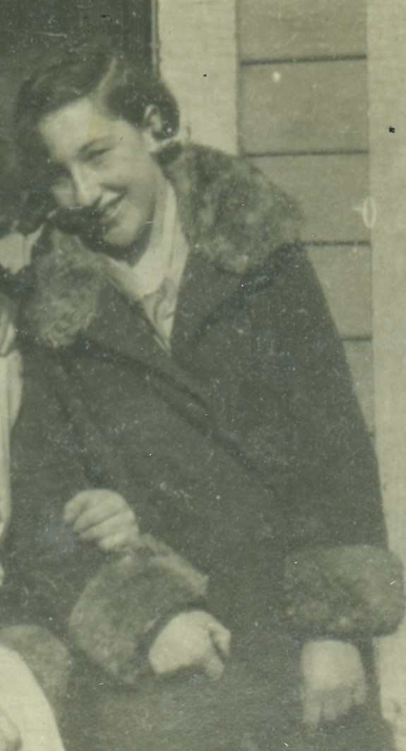 Esther Mendel, ca. 1929