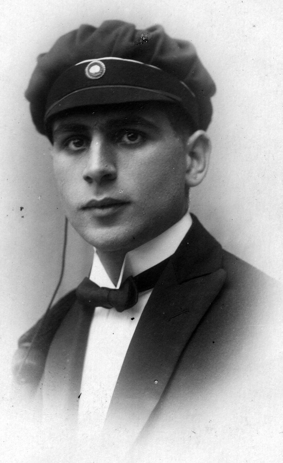 Leonard Levin som ung student, ca. 1924