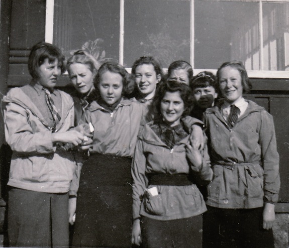 Frida Sachnowitz, nr 3 fra venstre i første rekke. 1938